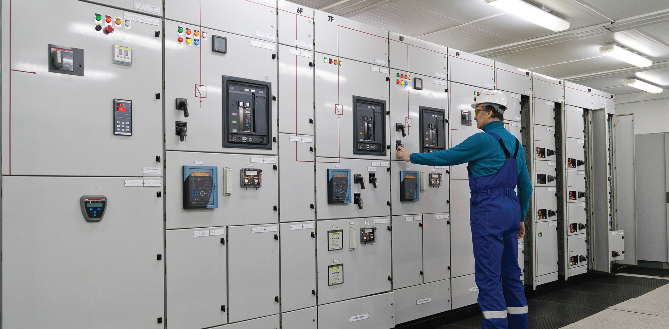Infrastructure Modernisation: Technology trends in switchgear and  substations - Power Line Magazine